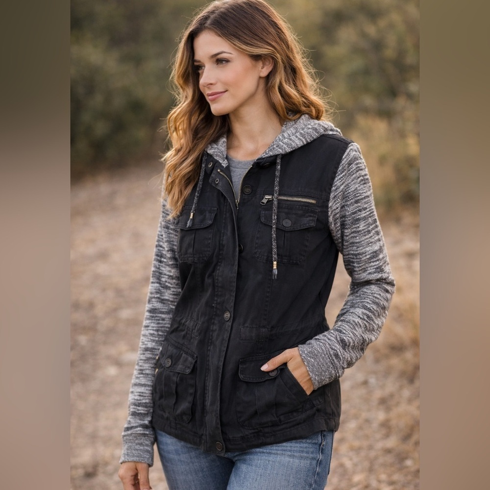 Ardene Size Large Black Utility Jacket with Hoodie Sleeves | Cargo Style